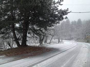 Πέντε άτομα έχουν αποκλειστεί στον Ταΰγετο