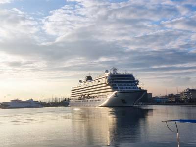 "Viking Star": Νορβηγικό κρουαζιερόπλοιο με 890 επιβάτες στην Καλαμάτα (βίντεο-φωτογραφίες)