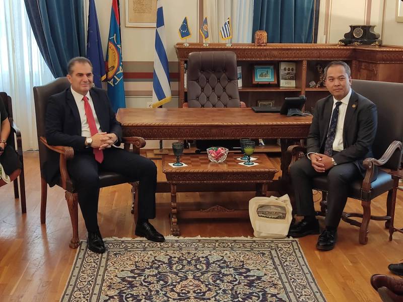 Υποτροφίες στα Πανεπιστήμια Λόουελ και Μίντλεσεξ για φοιτητές από Καλαμάτα (βίντεο)