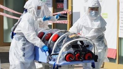 Κορονοϊός: Γιατί παραμένει δύσκολη η καταμέτρηση των θανάτων τρία χρόνια μετά