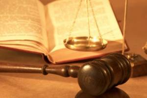 Δις ισόβια στον αρχηγό και τους δολοφόνους - Οι ποινές για 13 μέλη της συμμορίας