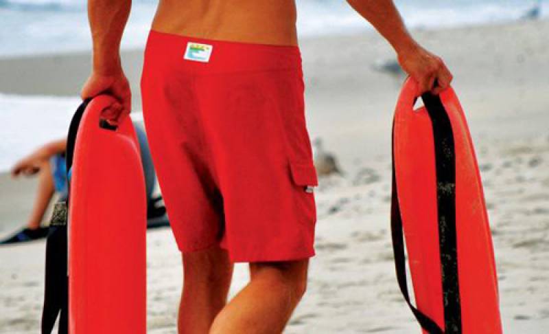 Ναυαγοσώστες προσλαμβάνει ο Δήμος Δυτικής Μάνης