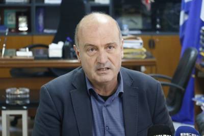 Η φαρσοκωμωδία των αποζημιώσεων