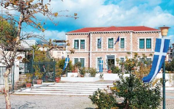 Ο Μασσέλος πρύτανης του Πανεπιστημίου Πελοποννήσου