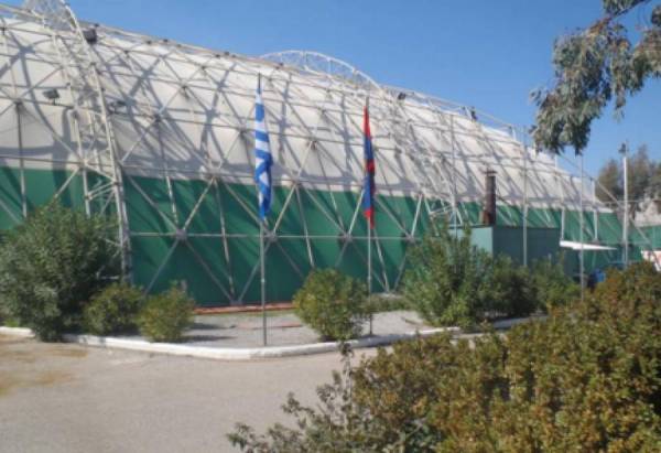 Στην “Αρκά Σύνθεσις” το πανί της Τέντας