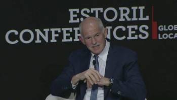 "Ψεύτες, συκοφάντες, πληρωμένοι κονδυλοφόροι, προπηλακισμοί, στημένα δημοσιεύματα" λέει ο Παπανδρέου για το βιβλίο Ιγνατίου