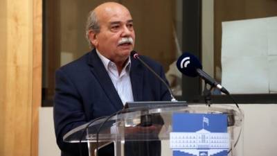 Νίκος Βούτσης: Η κοινωνία θέλει πιο σταθερά βήματα στην οικονομία