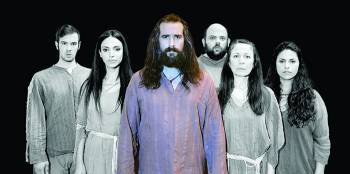 Τάσος Νούσιας: «Η "Ασκητική" είναι οι διαδρομές του ανθρώπου μέχρι τη λύτρωση»