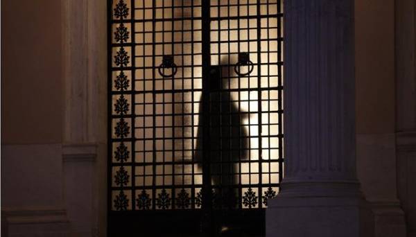 Προς συμφωνία που θα περάσει από δημοψήφισμα την άλλη Κυριακή