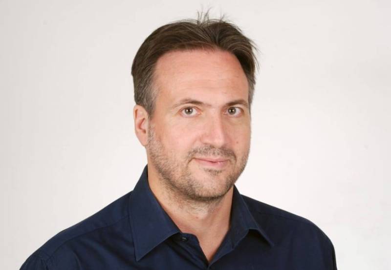 Κανάκης για παραχώρηση προαυλίου 14ου Δημοτικού Σχολείου Καλαμάτας για γλέντι