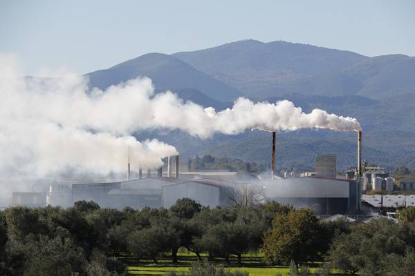 Μεσσηνία: Πρόστιμα Τατούλη για τα μάτια του κόσμου στα πυρηνελαιουργεία
