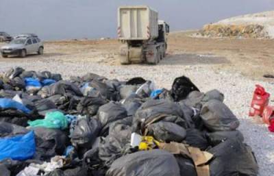 Η πλάκα και η λύση για τα σκουπίδια