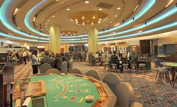 Δυσκολίες στη λειτουργία του καζίνο Λουτρακίου λόγω της απεργίας