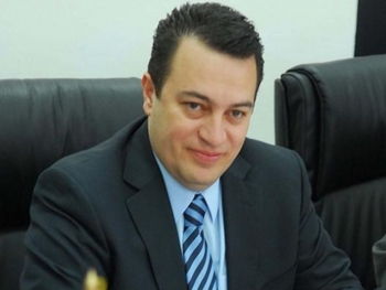 Ριζικές ανατροπές στην αυτοδιοίκηση