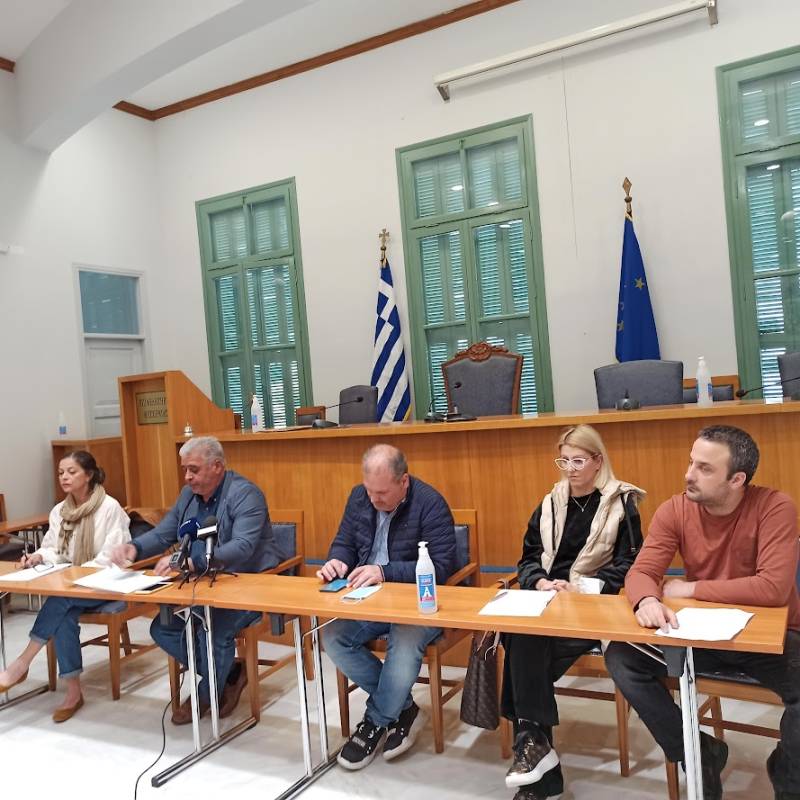 Συγκέντρωση διαμαρτυρίας από εμπόρους και επαγγελματίες στην Καλαμάτα