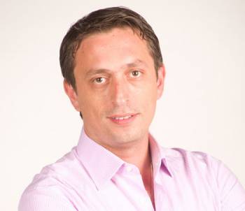 "Επίθεση" Μαντά σε Πετράκο για τα 2 στρέμματα στη Πύλο