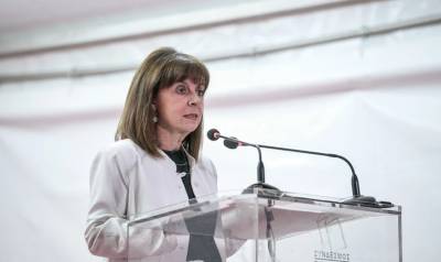 Σακελλαροπούλου: Άμεση και πλήρη διαλεύκανση της υπόθεσης των παρακολουθήσεων