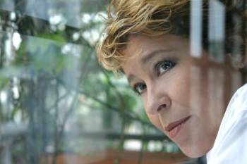 Η Δήμητρα Γαλάνη στο "Τρενοτεχνείον" στην Κυπαρισσία