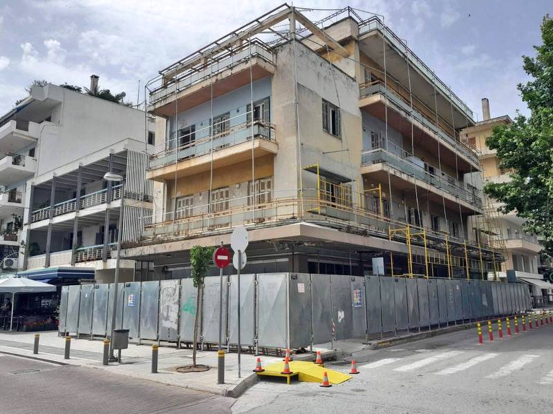 Ξεκίνησε η ανακατασκευή