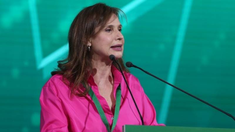 Μπατζελή: Είμαι εντός γραμμής, δεν θα γίνω Ιφιγένεια (βίντεο)