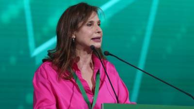 Μπατζελή: Είμαι εντός γραμμής, δεν θα γίνω Ιφιγένεια (βίντεο)