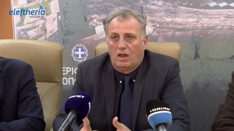 Ο Καπέλιος στο Περιφερειακό για άδεια της «Κιβωτού του Κόσμου» στην Καλαμάτα