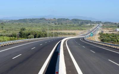 6.000 οχήματα ανά κατεύθυνση καθημερινά στην Πατρών-Πύργου: Αύξηση της κίνησης στους ελληνικούς αυτοκινητόδρομους