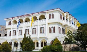 8 υποτροφίες για άπορους φοιτητές από τη Μητρόπολη Μεσσηνίας