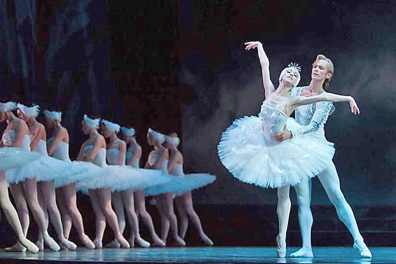 «Η Λίμνη των κύκνων» από το «Royal Classical Ballet» έρχεται στην Καλαμάτα