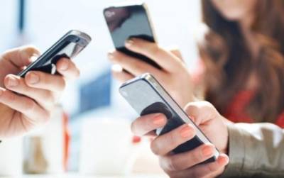 Τι να κάνετε αν τα παιδιά σας περνούν πολλή ώρα παίζοντας ηλεκτρονικά παιχνίδια