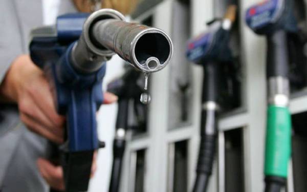 Χωρίς διανυκτερεύον βενζινάδικο η Τριφυλία;