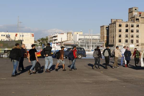 Υποδοχή μεταναστών χωρίς πολιτικό σχεδιασμό