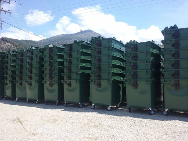 Οδύσσεια χωρίς τέλος με τους πλαστικούς κάδους στο Δήμο Τριφυλίας