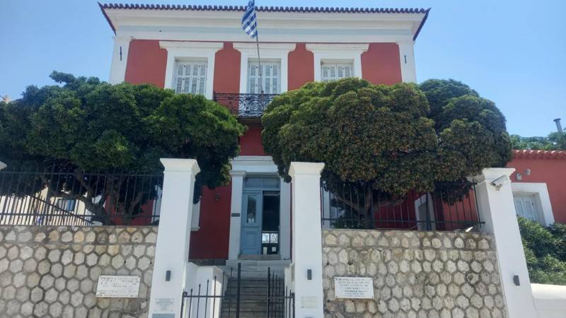 Φωτογραφική έκθεση του Matt Stirn στην Οικία Τσικλητήρα στην Πύλο