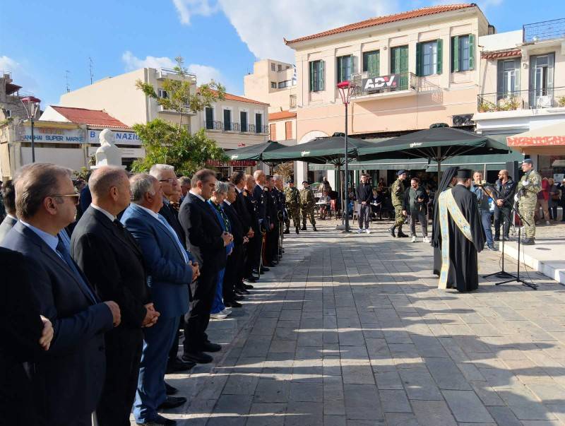 Η Ημέρα των Ενόπλων Δυνάμεων γιορτάστηκε στην Καλαμάτα