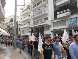 Συγκέντρωση και πορεία του ΠΑΜΕ στην Καλαμάτα (φωτογραφίες)