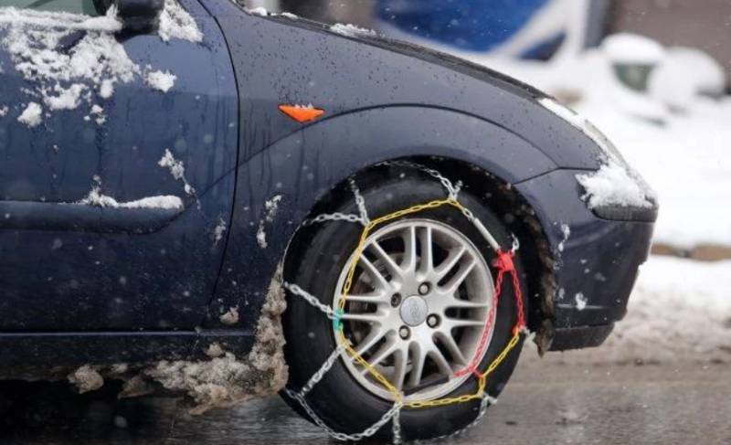 Υπ. Μεταφορών: Διευκρινίσεις για τις αντιολισθητικές αλυσίδες - Πότε πρέπει να βρίσκονται στο όχημα