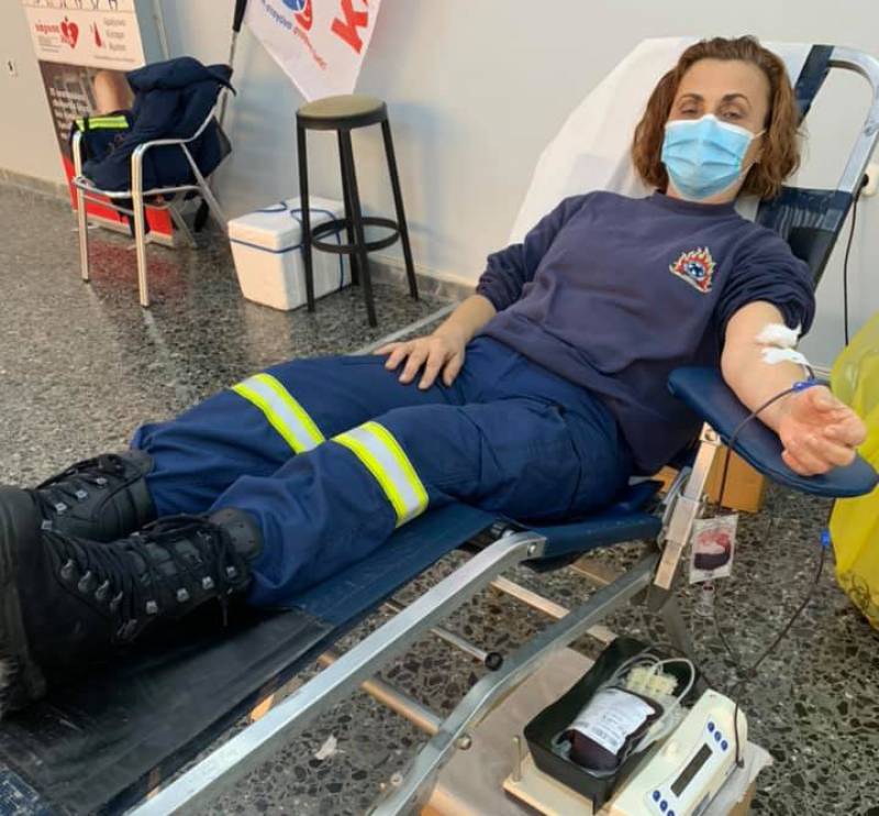 Αιμοδοσία των πυροσβεστών στην Καλαμάτα