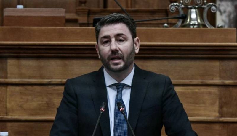 Ανδρουλάκης: Μισή και κατόπιν εορτής η συγγνώμη του κ. Μητσοτάκη