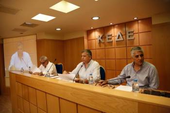 Μισθό βουλευτή διεκδικούν οι δήμαρχοι