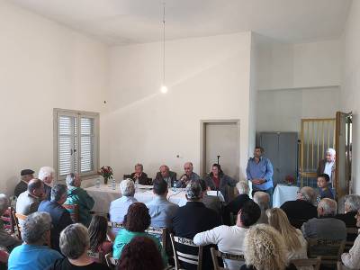 Στο πόδι η Καλλιρρόη για τα απορρίμματα - Μηχανήματα της ΤΕΡΝΑ στήνουν εργοτάξιο (βίντεο)