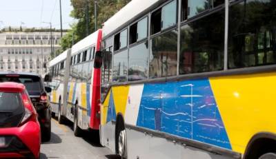 Τροχαίο με λεωφορείο στη Βασιλίσσης Σοφίας με 10 τραυματίες (βίντεο)