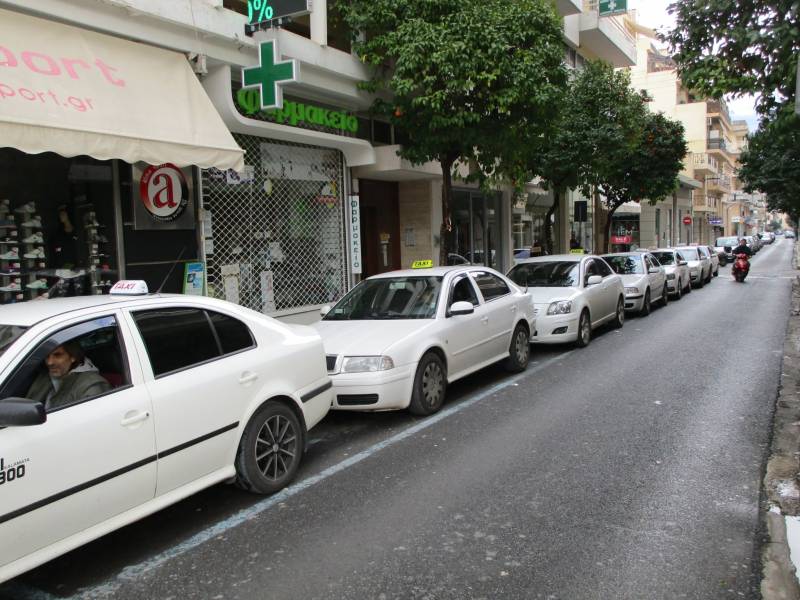 Διήμερη απεργία των οδηγών ταξί και στην Καλαμάτα