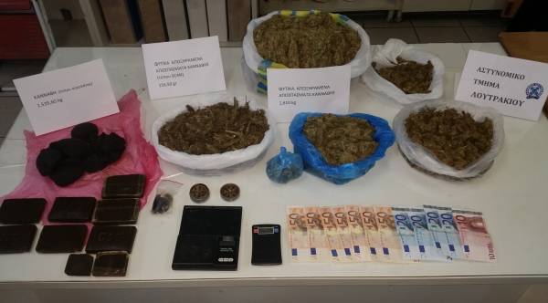 Είχε σπίτι του πάνω από 3 κιλά χασίς