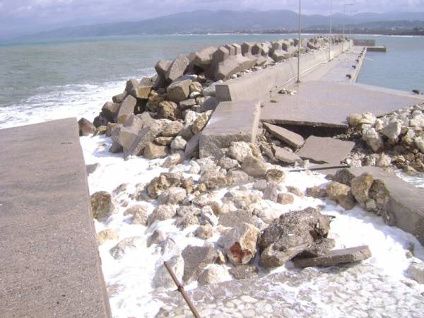 Κατακύρωση διαγωνισμού για το λιμάνι της Κυπαρισσίας