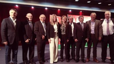 Χρίσμα Φώφης σε Μπουντρούκα - Ξένο σώμα οι "πράσινοι" Τατουλικοί