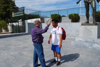 Με τα πόδια από τις Θερμοπύλες στη Σπάρτη