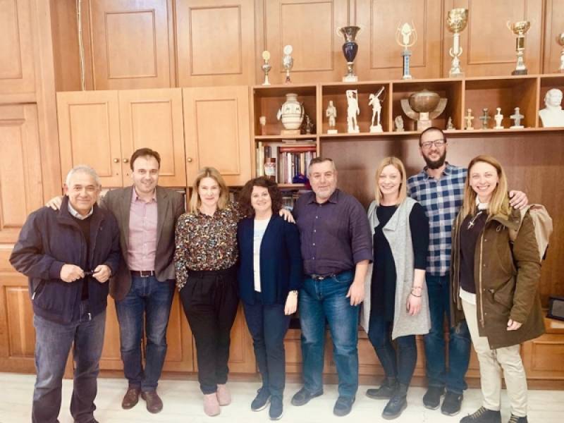 Επισκέψεις Κουζή σε Τρίκαλα και Κοζάνη