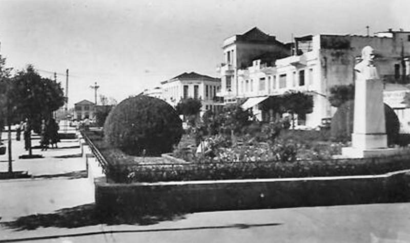 Η προτομή Αναγνωσταρά