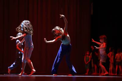 Δημοτική Σχολή Χορού Καλαμάτας: Ανοιχτά μαθήματα από σήμερα στο πλαίσιο των χριστουγεννιάτικων εκδηλώσεων